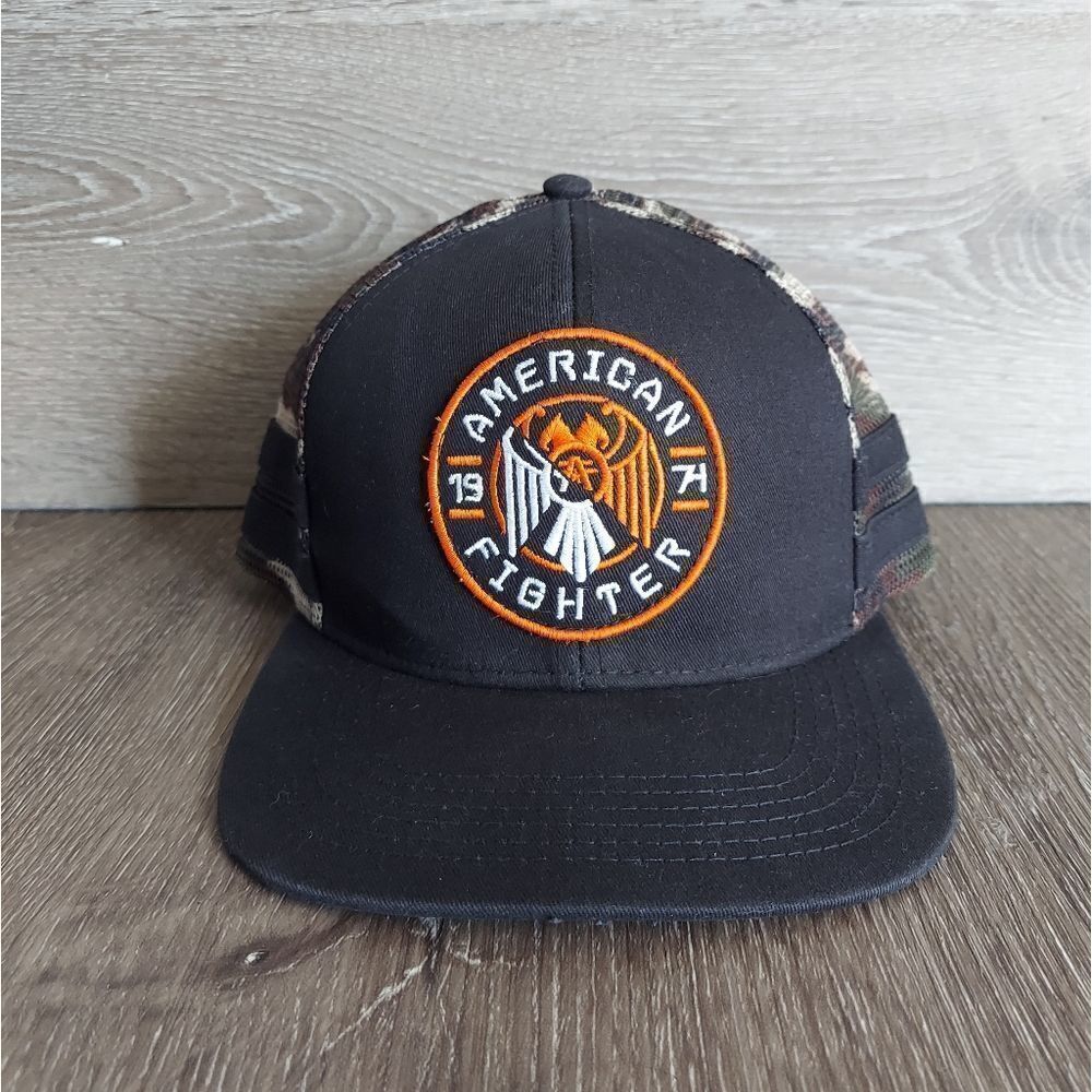 American Fighter by Affliction Fisher Hat Black/Camouflage OS